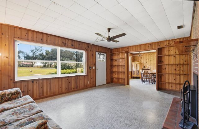 1292 SE Cr 255, Lee, FL 32059