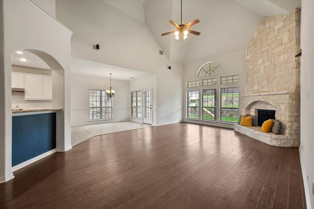 1840 Cotton Creek Trail, Midlothian, TX 76065