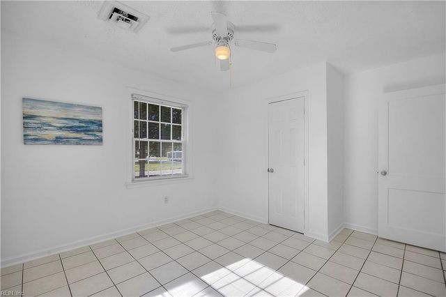 252 Fighter DR, Virginia Beach, VA 23454