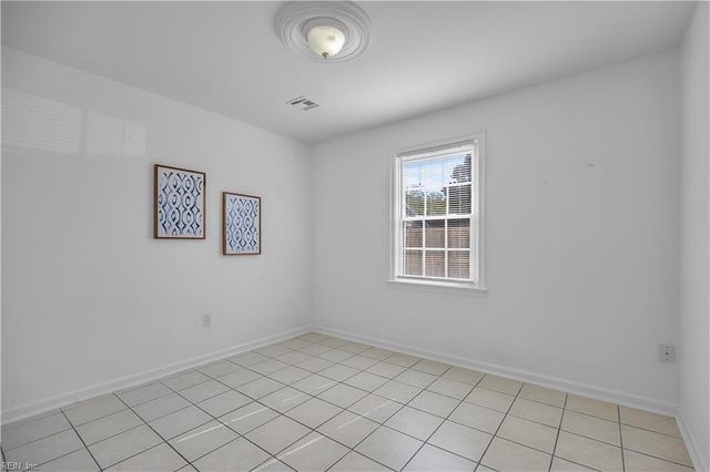 252 Fighter DR, Virginia Beach, VA 23454