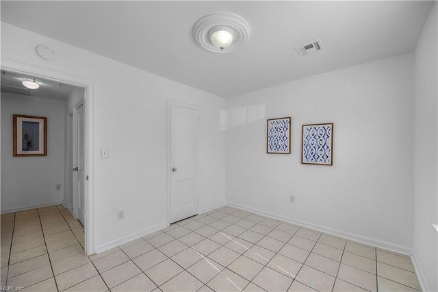 252 Fighter DR, Virginia Beach, VA 23454