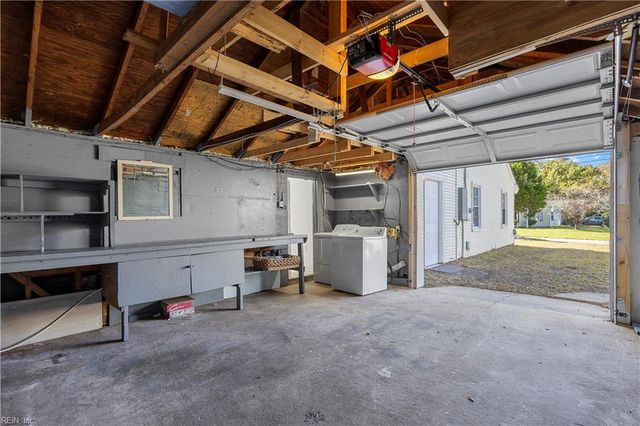 252 Fighter DR, Virginia Beach, VA 23454