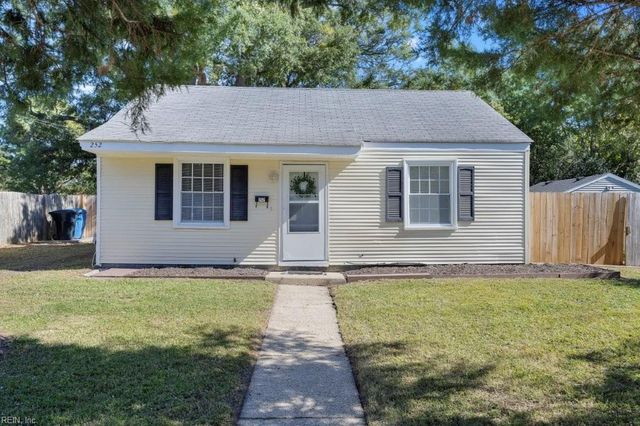 252 Fighter DR, Virginia Beach, VA 23454
