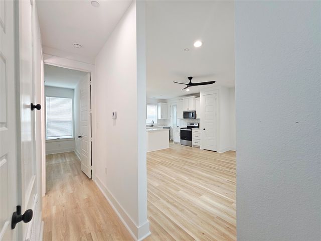 206 S Village Way 304, Lewisville, TX 75057