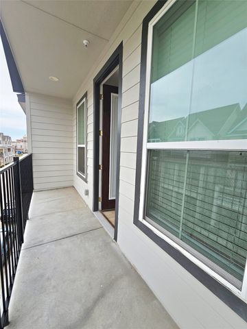 206 S Village Way 304, Lewisville, TX 75057