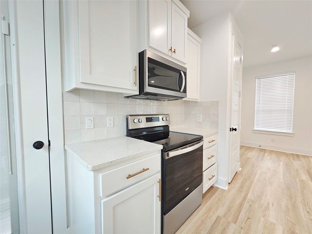 206 S Village Way 304, Lewisville, TX 75057