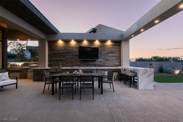 1376 Opal Valley Street, Henderson, NV 89052