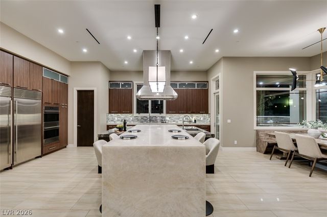 1376 Opal Valley Street, Henderson, NV 89052