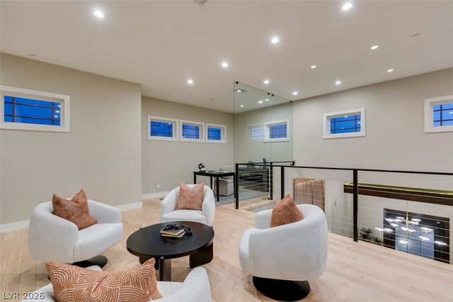 1376 Opal Valley Street, Henderson, NV 89052