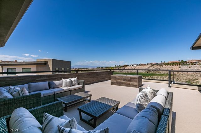 1376 Opal Valley Street, Henderson, NV 89052