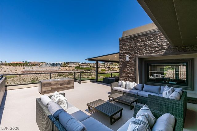 1376 Opal Valley Street, Henderson, NV 89052
