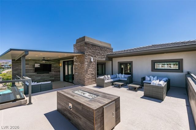 1376 Opal Valley Street, Henderson, NV 89052