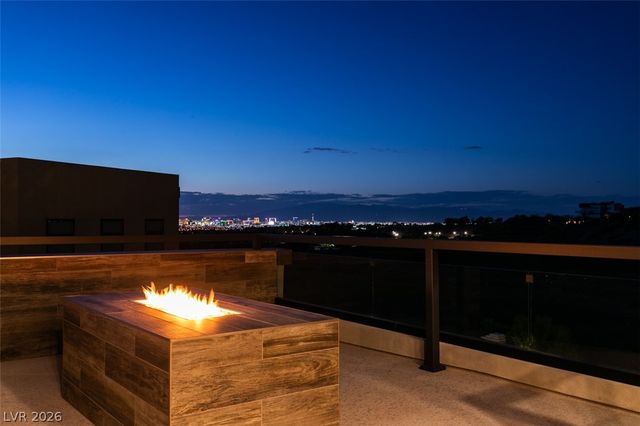 1376 Opal Valley Street, Henderson, NV 89052