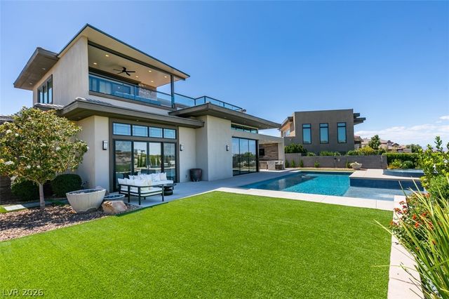 1376 Opal Valley Street, Henderson, NV 89052