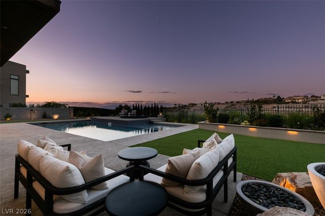 1376 Opal Valley Street, Henderson, NV 89052