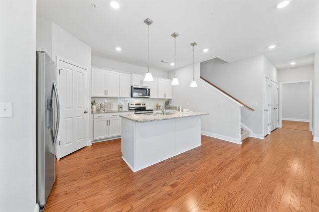 1034 June Wilde Rdg, Spring Hill, TN 37174