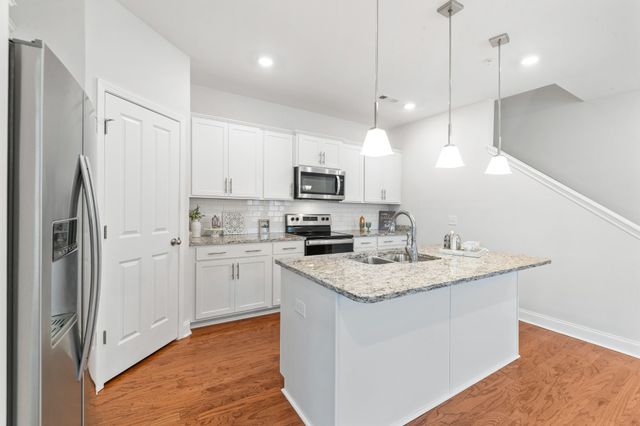 1034 June Wilde Rdg, Spring Hill, TN 37174