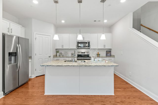 1034 June Wilde Rdg, Spring Hill, TN 37174