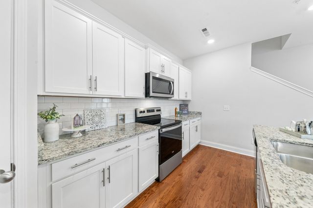 1034 June Wilde Rdg, Spring Hill, TN 37174