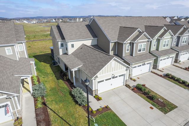 1034 June Wilde Rdg, Spring Hill, TN 37174