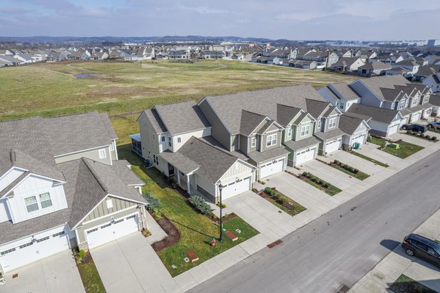 1034 June Wilde Rdg, Spring Hill, TN 37174