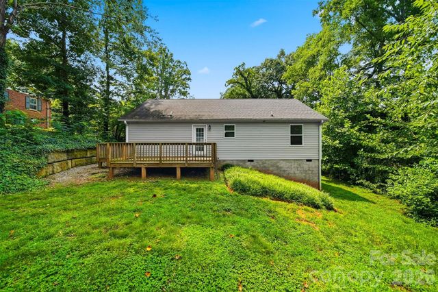 117 Falls Street, Morganton, NC 28655