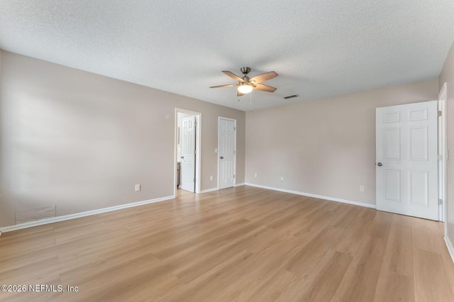 4644 BLUE STREAM Lane S, Jacksonville, FL 32224