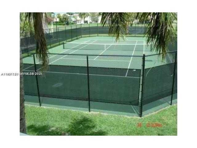 3300 N Pinewalk Drive N 1928, Margate, FL 33063
