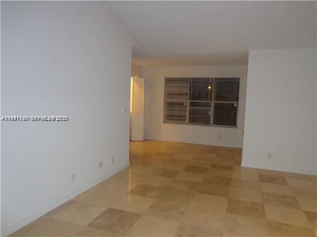 3300 N Pinewalk Drive N 1928, Margate, FL 33063