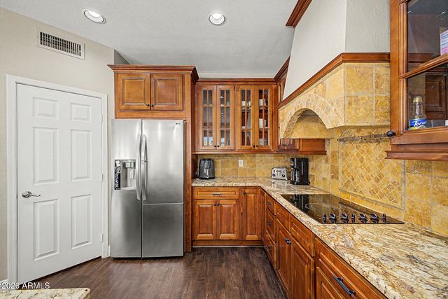 5102 E GRANDVIEW Road, Scottsdale, AZ 85254