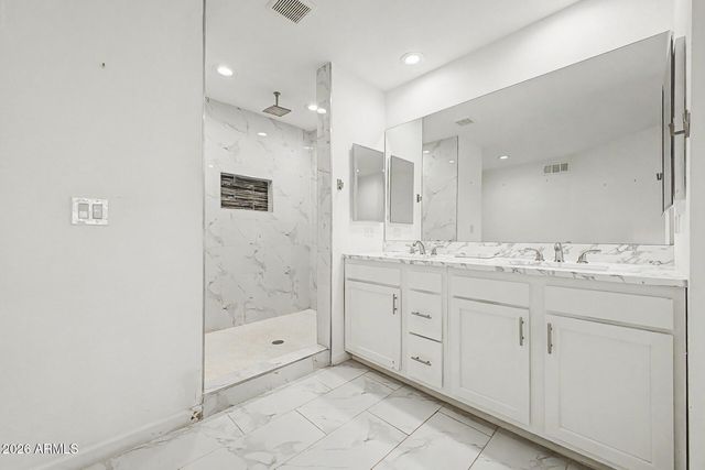 5102 E GRANDVIEW Road, Scottsdale, AZ 85254