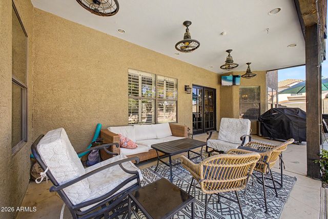 5102 E GRANDVIEW Road, Scottsdale, AZ 85254