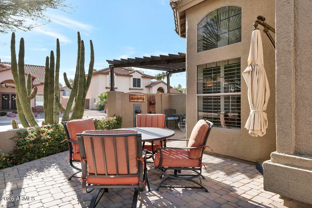 5102 E GRANDVIEW Road, Scottsdale, AZ 85254