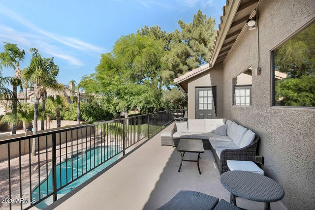 5102 E GRANDVIEW Road, Scottsdale, AZ 85254