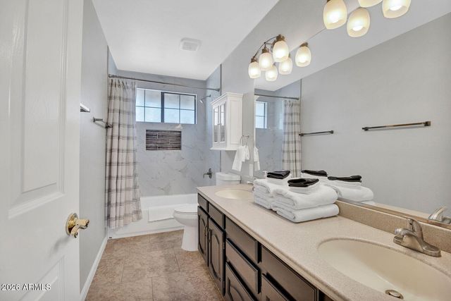 5102 E GRANDVIEW Road, Scottsdale, AZ 85254