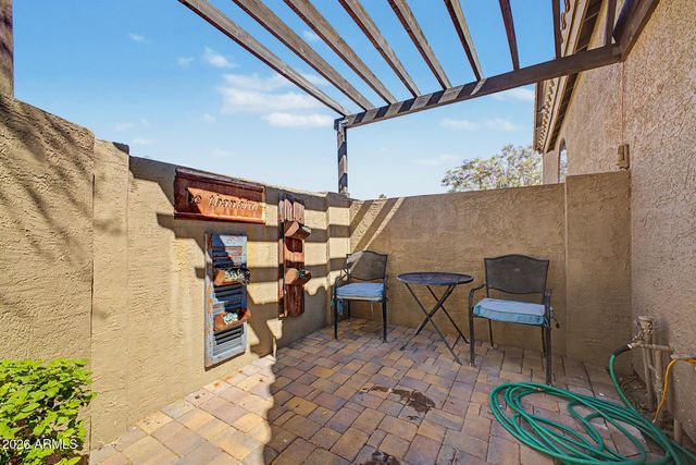 5102 E GRANDVIEW Road, Scottsdale, AZ 85254