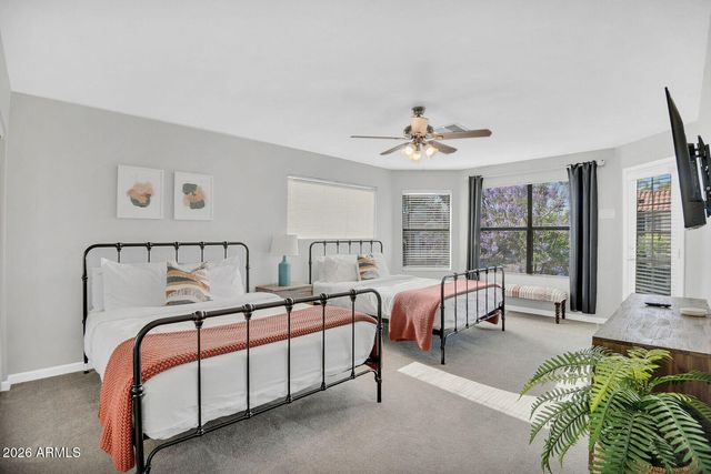 5102 E GRANDVIEW Road, Scottsdale, AZ 85254