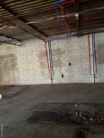 18946 W McNichols Road, Detroit, MI 48219