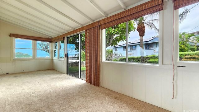 4125 Pakolu Place, Honolulu, HI 96816