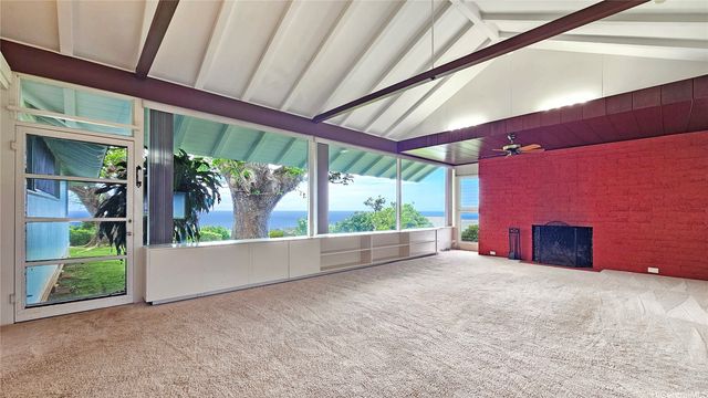 4125 Pakolu Place, Honolulu, HI 96816