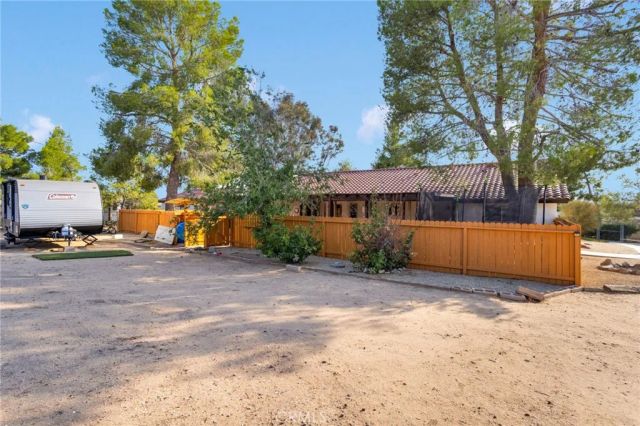 14455 Havasu Road, Apple Valley, CA 92307