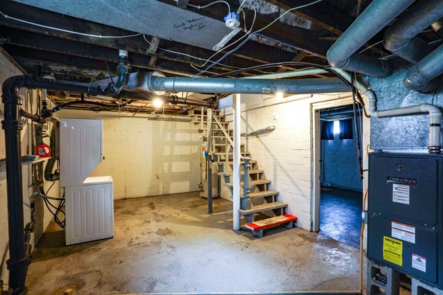 313 N 1st Street, Ogden, IA 50212
