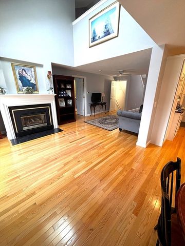 18 Bonwood Dr. 402, Mashpee, MA 02649