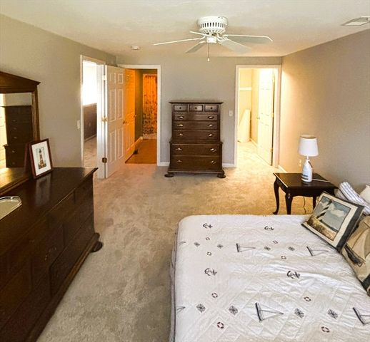 18 Bonwood Dr. 402, Mashpee, MA 02649