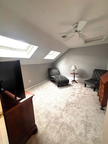 18 Bonwood Dr. 402, Mashpee, MA 02649