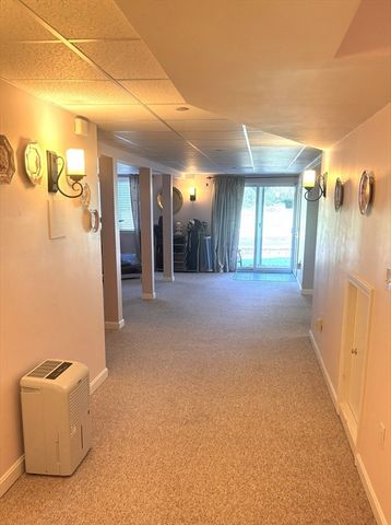 18 Bonwood Dr. 402, Mashpee, MA 02649