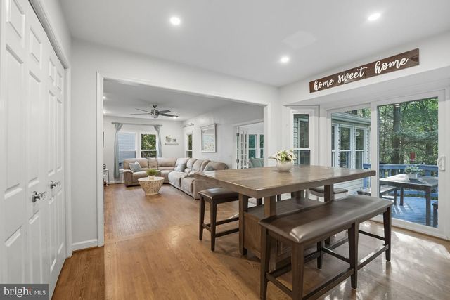 14367 N SLOPE ST, Centreville, VA 20120