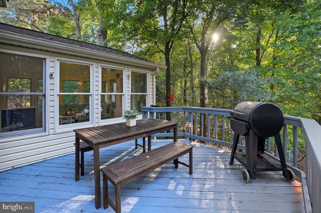 14367 N SLOPE ST, Centreville, VA 20120