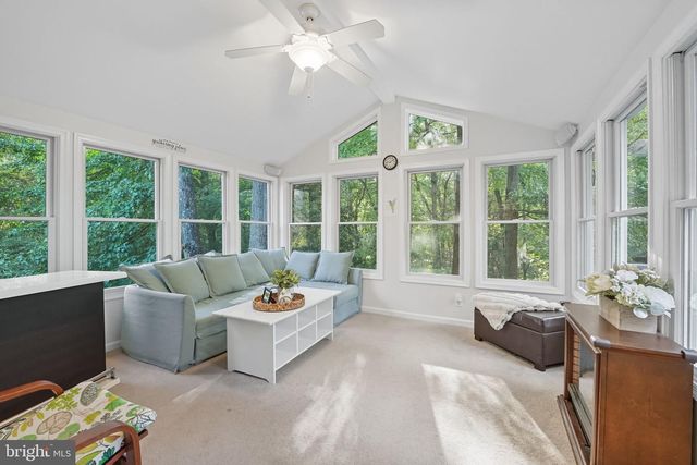 14367 N SLOPE ST, Centreville, VA 20120