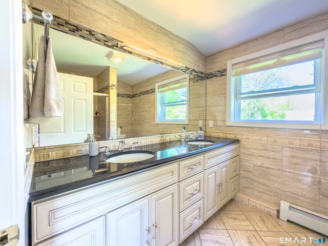 359 Dogwood Road, Orange, CT 06477